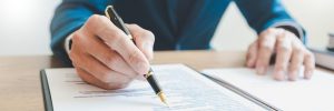 Abogado experto en Derecho inmobiliario para vender tu casa sin agencia inmobiliaria